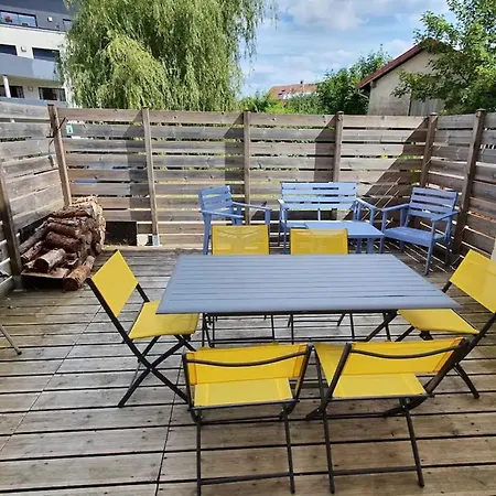 House With Terrace Near The Holiday home *