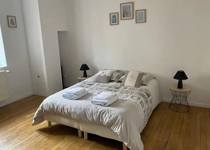 House With Terrace Near The Holiday home